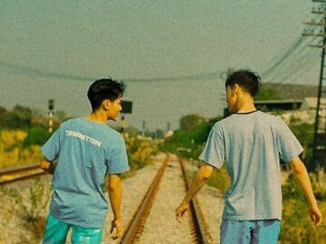 The Yearbook – Sub Español